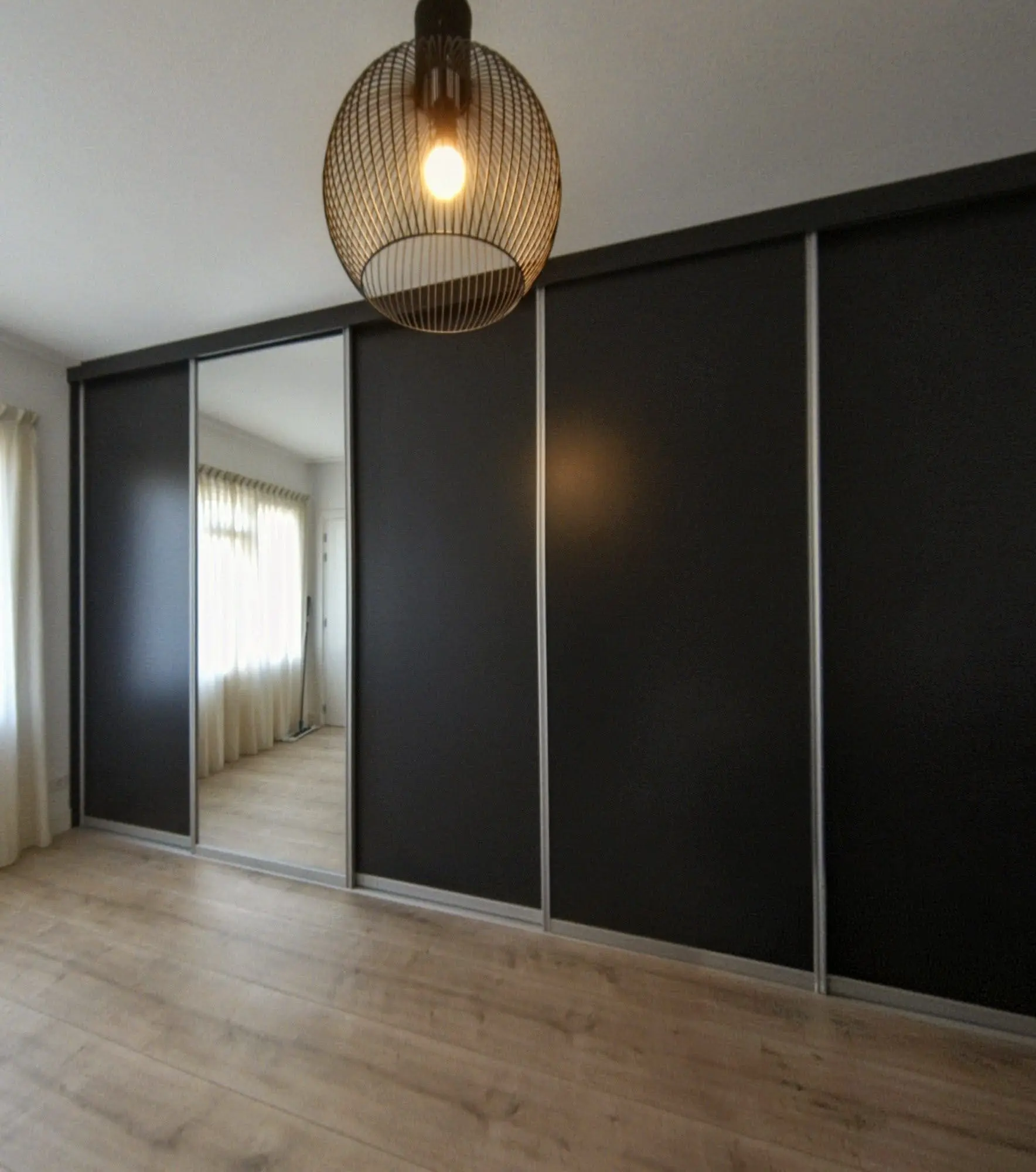 inbouwkast met schuifdeuren slaapkamer