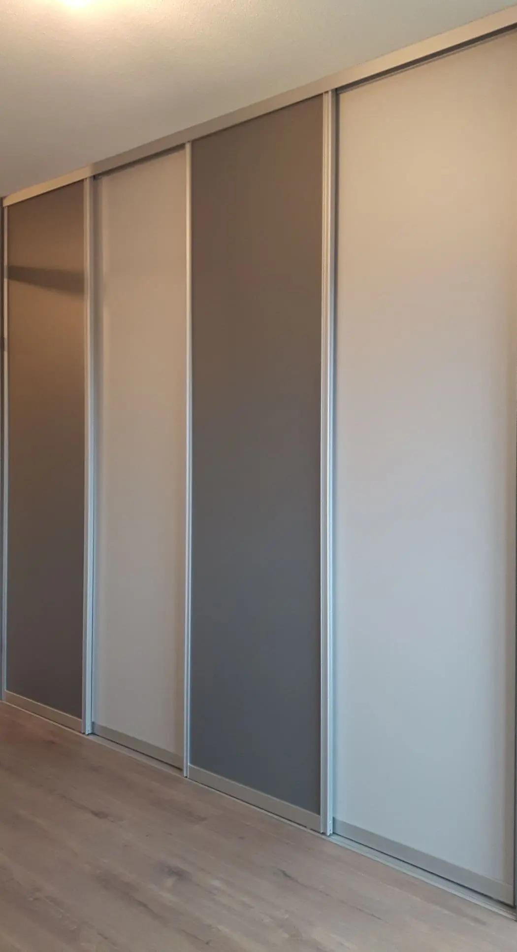 schuifdeurkast op maat bijkeuken