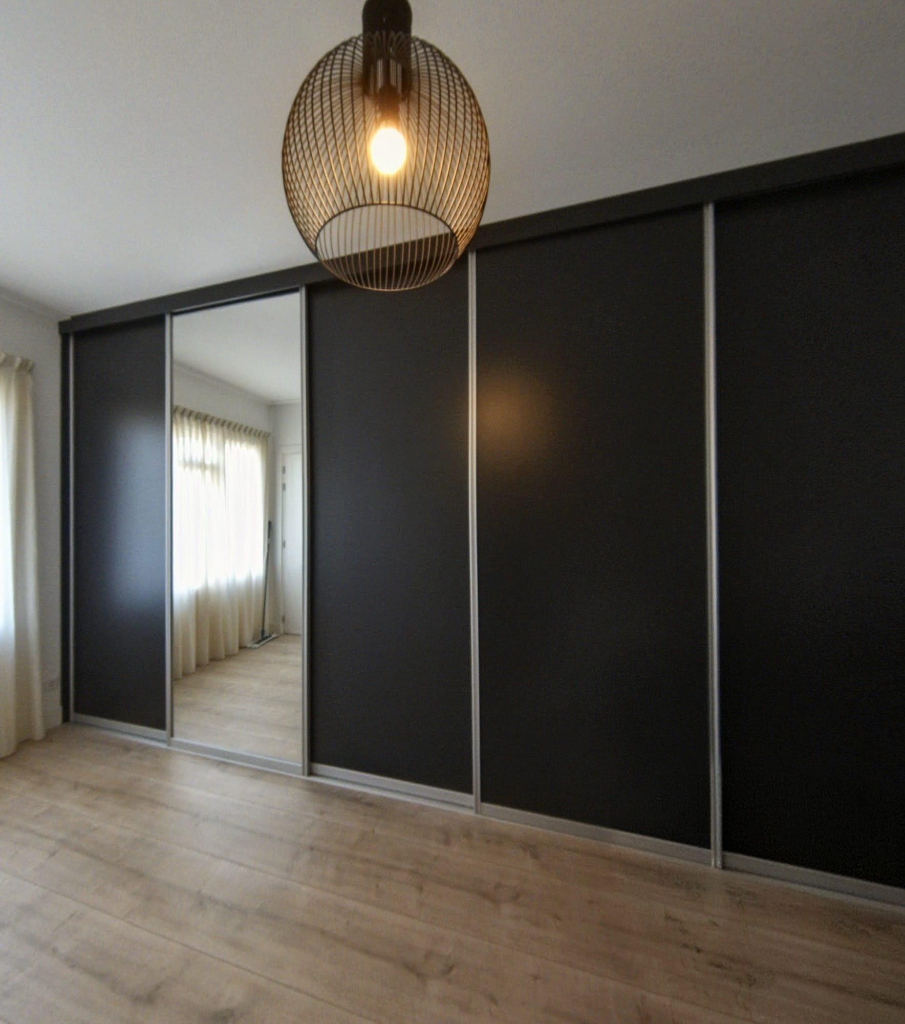 inbouwkast met schuifdeuren slaapkamer